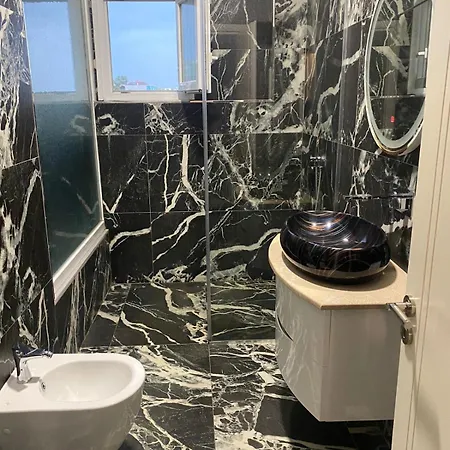 Hotel Apple Red 3*