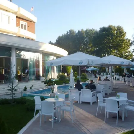 Hotel Apple Red 3*
